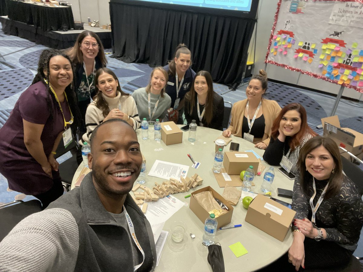 TevinWooten's tweet photo. The 20th Annual AMS Women’s Luncheon was such fun! Hanging with friends old and new! @amsbraid @ametsoc #AMS2023 https://t.co/delspvxdnE