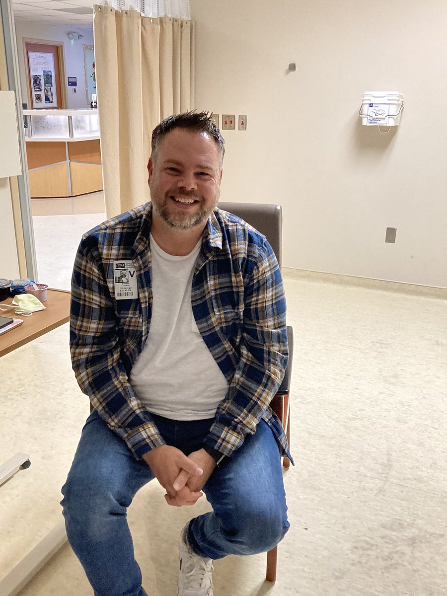 The one and only Pastor Shawn Mahannah visited me today! Never underestimate the healing power of prayer and good fellowship. Grateful for you, brother, and our amazing Access Church family! #desireedesiresfood