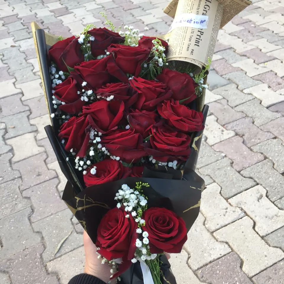 Raniiakhayyal's tweet photo. ألطف ورد في الكوكب 🌹🥺
#55_عالإسفلت
#55_MU https://t.co/Kms9UhvTuR