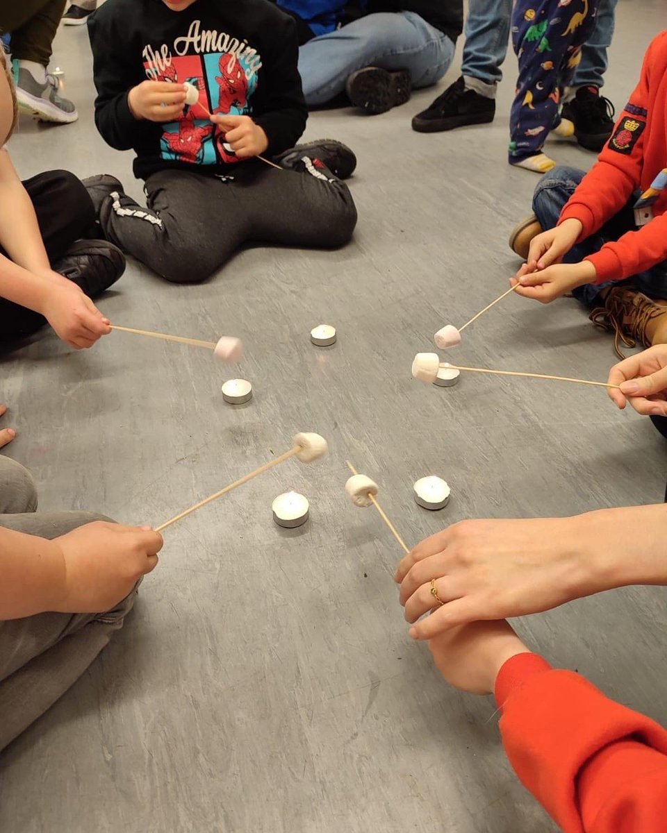 Group6th's tweet photo. Squirrel Drey number 2 opened tonight! We are so proud of our creative, fun, passionate team! Making a huge impact on the life of young people #team6th
@HampshireScouts https://t.co/rIJ1OoRnaF