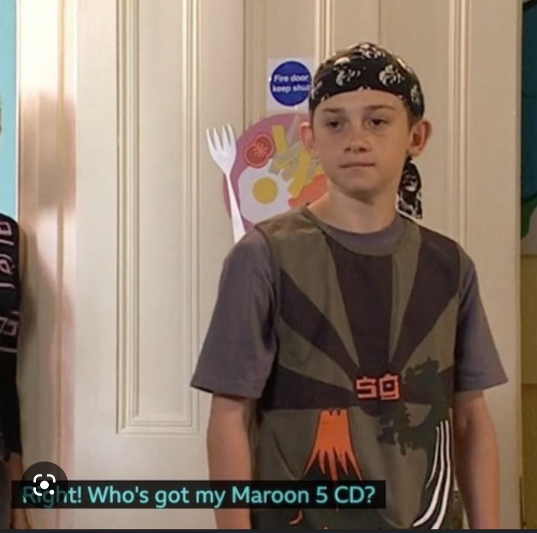 daoriginaltracy's tweet photo. Prince Harry details his ardent disgust at the 2006 theft of Rio Wellard's Maroon 5 CD in his autobiography 'Spare.' 

'This heinous crime left me feeling far  colder than anything the British press have ever instilled on me and Meghan,' he revealed. https://t.co/URCj1h1zzy