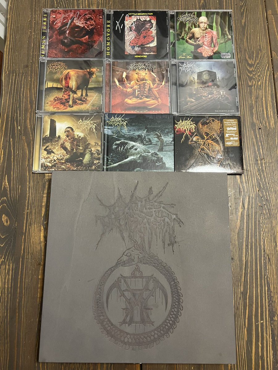 AntSirk's tweet photo. My @cattledecap collection! https://t.co/wzgBJZSzuI