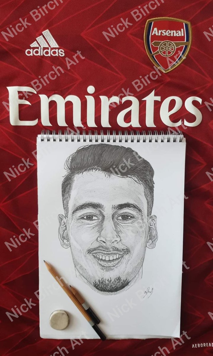TheGooneretteFC's tweet photo. @gabimartinelli My husband @GunnerBirchy was there last night & I'm trying to make something happen for him as he's been such a loyal fan. He's also an artist & draws pencil portraits, here's one of you, @gabimartinelli 🔴⚪ Would love it to get to you somehow,so you could sign it😃 #OXFARS #AFC https://t.co/xJQiyNsVxq