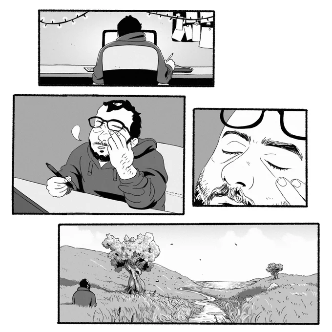 Doubling down on #PortfolioDay because I also make comics and lately I kinda enjoy making self indulgent silly strips. 