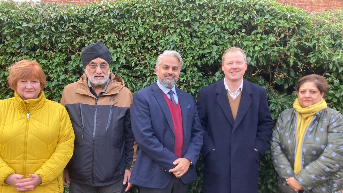 owconservatives's tweet photo. Welcome to Cllr Dr Naveed Alam who has today left the Liberal Democrats to join the @Conservatives. Like many of us, he is fed up with the Lib Dem mismanagement of the council. He will join a growing Conservative team at Oadby &amp; Wigston Borough Council https://t.co/hY91K57KlY