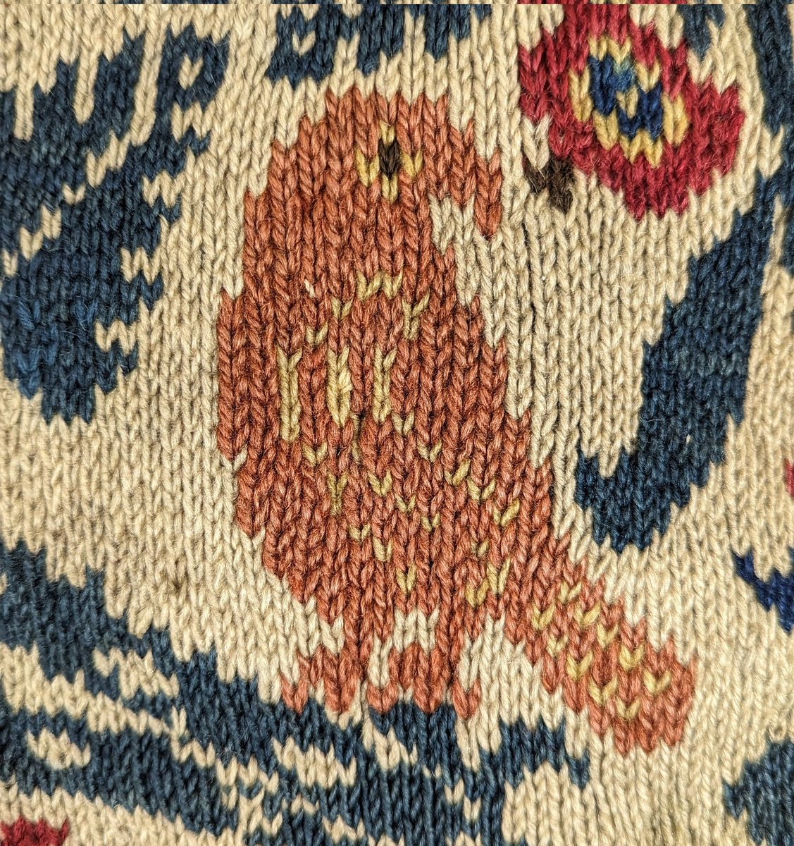 This week was our first staff crafting lunch club. Mainly knitters and crocheters. To celebrate, here are some  cute friends from my current bench object. 1781, Knitted Hanging, T. 375-1977. #KnittingTwitter #TextileConservation