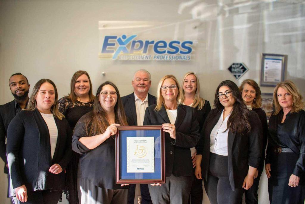 A special hello from your friends at Express Garland! 💙 We are so grateful to be able to work with such an amazing team, we are committed to working together to better serve our clients, associates, and community for years to come!

#ExpressFamily #TeamGarland #ExpressPros