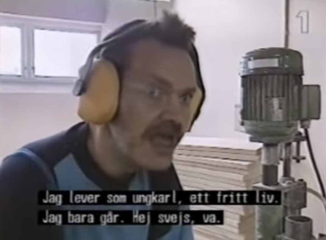 Läs detta svammel som 22 tjejer i mitt liv-östgöten va så blir det genast mycket bättre va