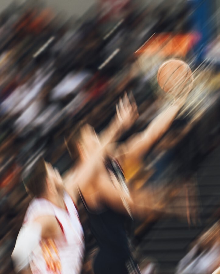 stefanusian's tweet photo. Changing up sports once in a while to always be on my toes so that I can come back into the season and @werunandgun with fresh eyes 👁 https://t.co/2vkp8WHsy9 https://t.co/DVSyzM1awd