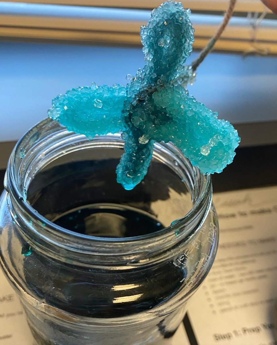 Reagan STEM club cooking up some science made crystals!!! 💠🔮 #sciencerocks <a href="/gpisdSTEM/">gpisdSTEM</a>