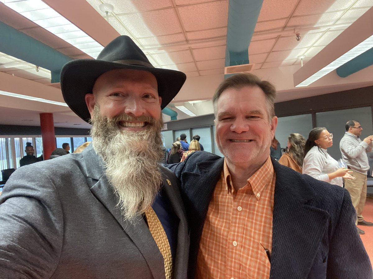 MDGOVODDBHH's tweet photo. Photos from the event announcing @msdorioles’s next superintendent, John Serrano https://t.co/ixzX46UPRo