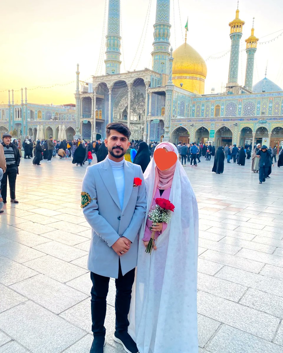 Hashtag_Kafirr's tweet photo. Alhumdlillah Got Married At Haram e Kareema e Ahly Bait Hazrat e Fatima masooma sa ♥ https://t.co/xsQy9H2t18