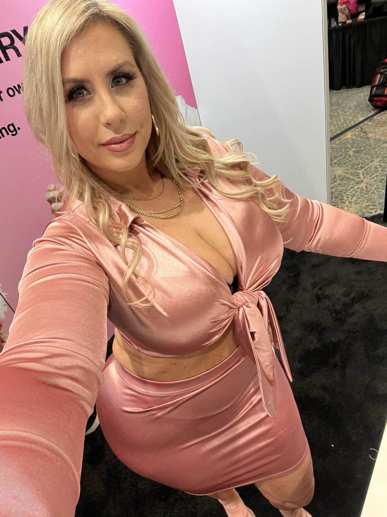 ππππ ππ π§πππͺ on Twitter "AVN pic thread Day 1 elevatedx thedickdangle aj_fresh_xxx