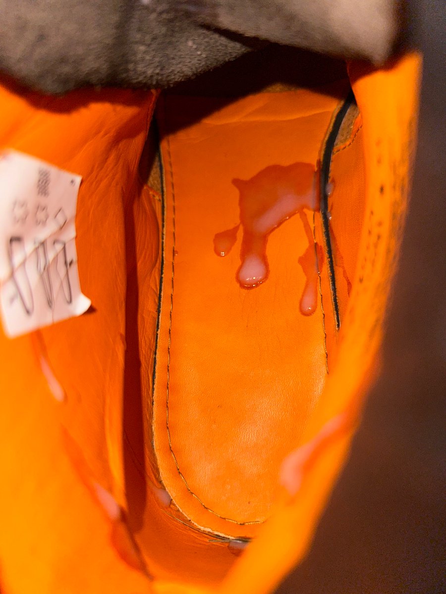 smelly_kicks's tweet photo. I got these timbs from a hot guy nearby. I had to shoot a load in each one as soon as I got them. There will be many more loads on these ππ¦
#bootscum #cumonboots #bootsfetish #size13 https://t.co/no0cGYD5Te