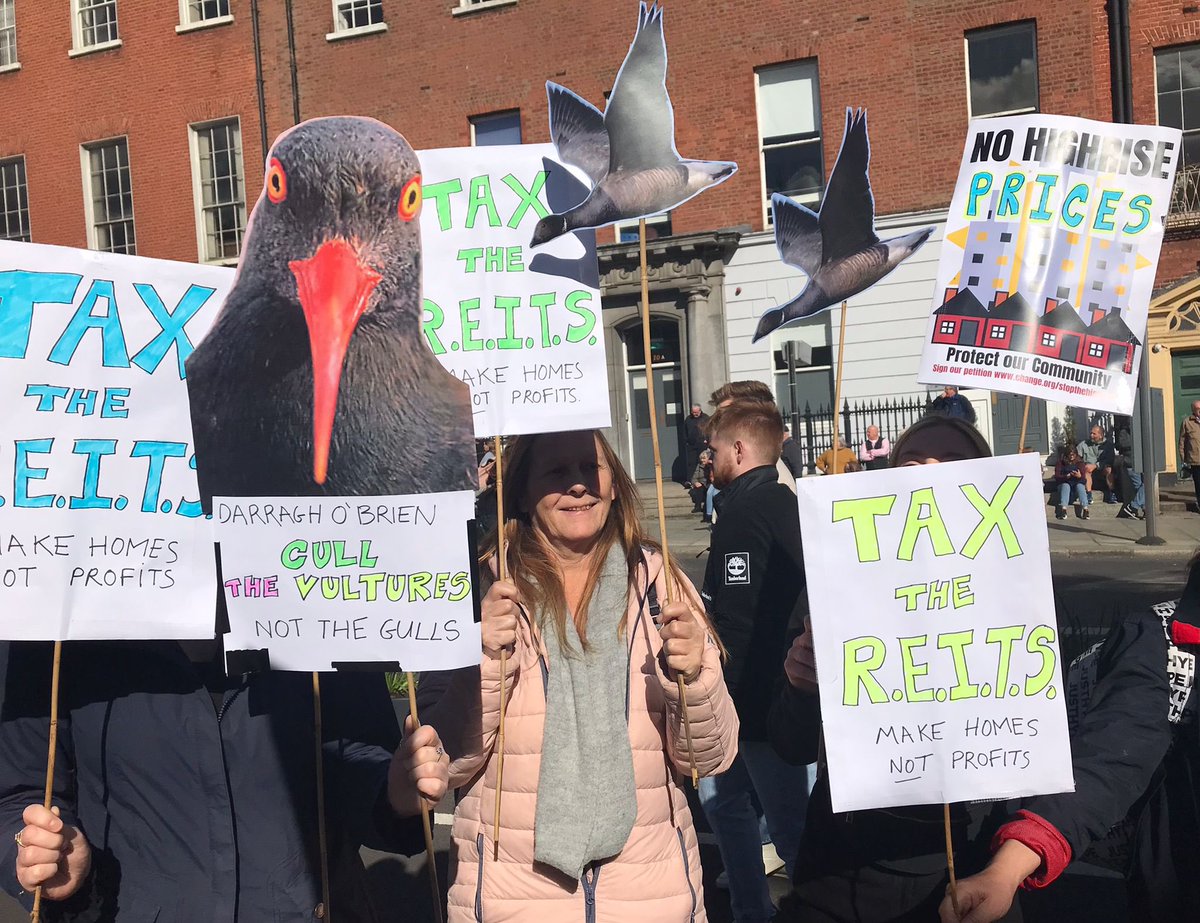 stoptheHighrise's tweet photo. Government housing conference today, where an invitation list seen by @wereontheditch shows that property lobbyists will outnumber organisations like the Peter McVerry Trust in some cases 4:1. Here’s a message from us. #taxthereits https://t.co/Kn78vETNoY