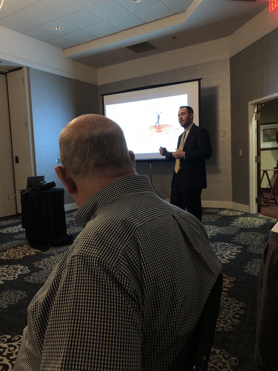 ThadGoodman tweet media