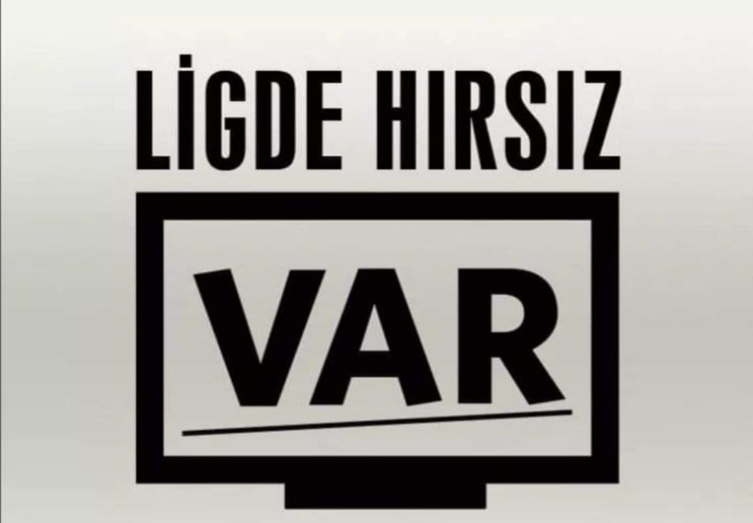 SakirpasaG's tweet photo. SAHADA EMEK ALIN TERİ VAR
VAR ODASINDA DÜZENBAZLIKLAR
@TFF_Org 
#MHKİstifa https://t.co/eez6iWQpd8