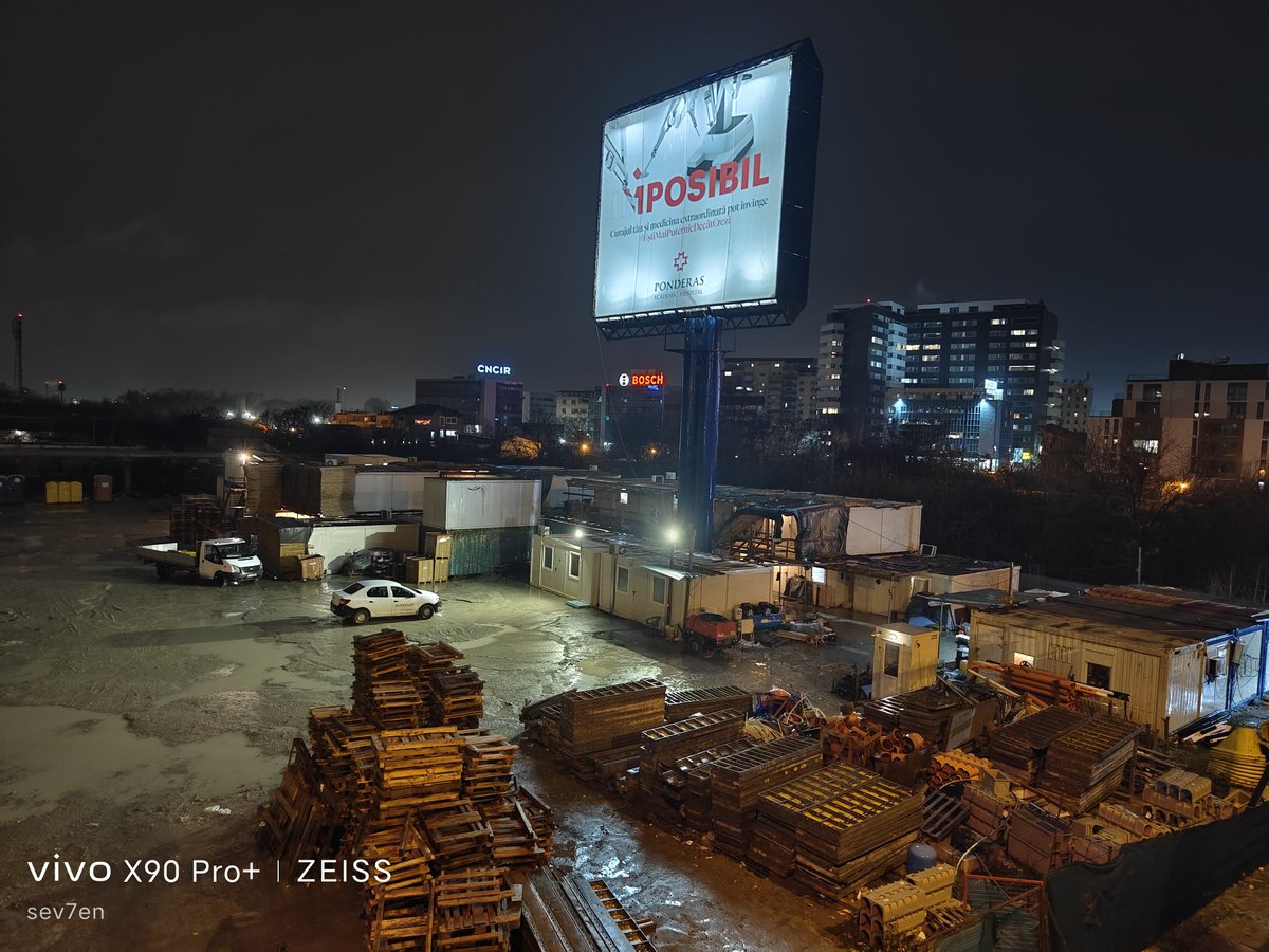 fabrizio_degni's tweet photo. The VIVO X90 Pro+ is the Class leader in the night shooting π
#vivox90proplus #vivo #Snapdragon8Gen2 #PerfectCapture #streetphotographer #night #HDR @vivo_europe @Snapdragon https://t.co/cH6sKG5xaz