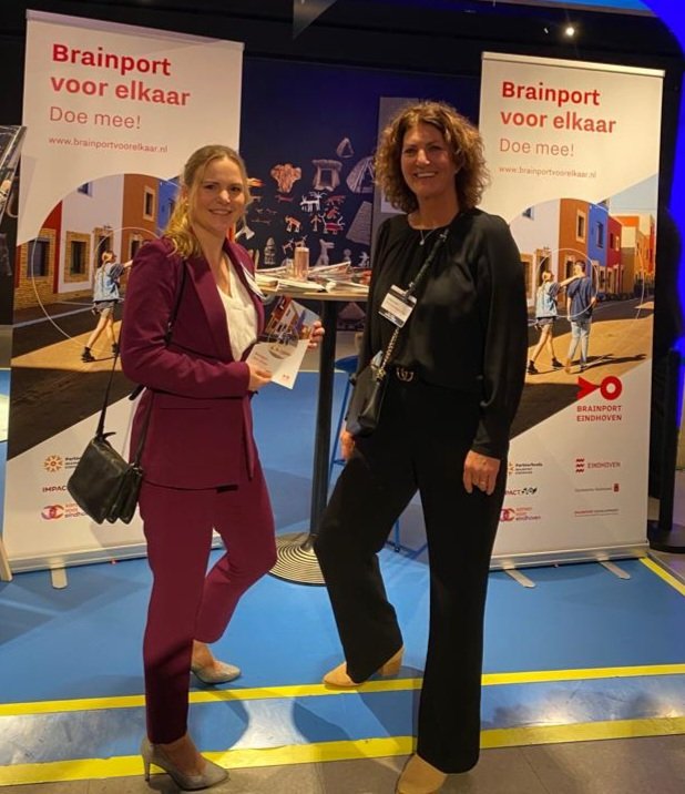 Yes, we zijn van start met 'Brainport voor Elkaar' een nieuw samenwerkingsinitiatief van @Impact040, @SamenvoorEHV, @brainportPartnerfonds, <a href="/gem_Eindhoven/">gemeente Eindhoven</a>, <a href="/gemeenteHelmond/">Gemeente Helmond</a> <a href="/Brainport_ehv/">BRAINPORT EHV</a> 
Zodat iedereen mee kan profiteren #stadsgezant #brainportvoorelkaar