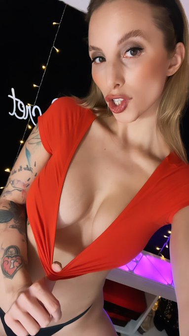 Kommst du mich besuchen ?  -> https://t.co/6ME0usQNga https://t.co/yK5MJJxFyR<a href="/tag/mdh"class="tags"><span>#mdh</span></a><a href="/tag/mydirtyhobby"class="tags"><span>#mydirtyhobby</span></a>