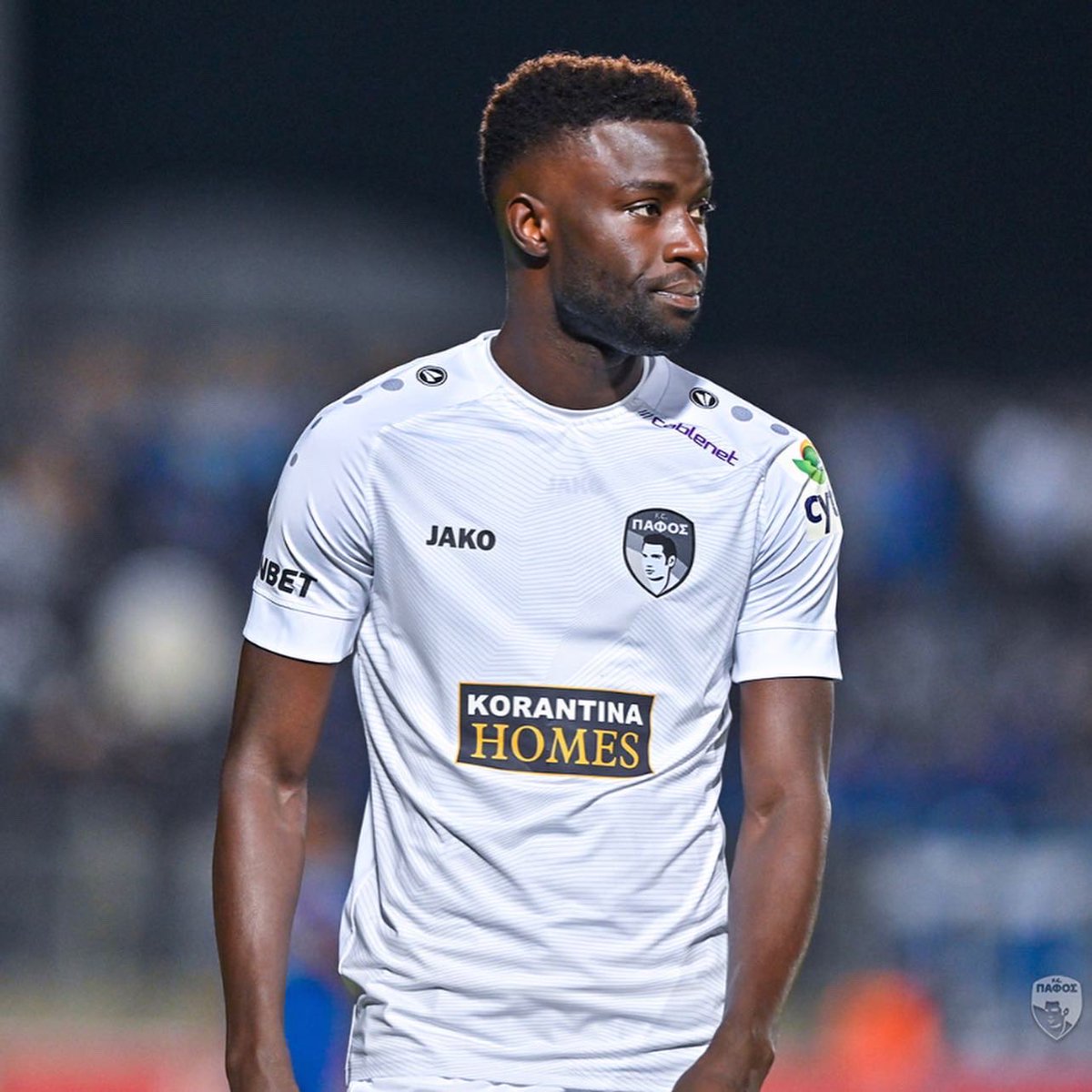 NameMoustapha's tweet photo. head up, always 💪🏾 . #cestdieuquidonne🤲🏾☝🏾❤️ https://t.co/tZmE93SkMj