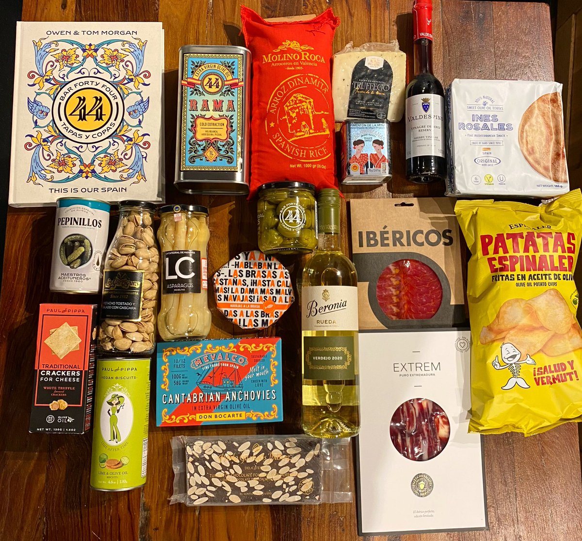Owen Morgan (@owenmorgan44) on Twitter photo Can win all these goodies and more on <a href="/DORuedaUK/">DO Rueda UK</a> over on Instagram. Wonder being picked this Friday, hamper delivered to your door worth over £250 😱🤪😍 Can win all these goodies and more on <a href="/DORuedaUK/">DO Rueda UK</a> over on Instagram. Wonder being picked this Friday, hamper delivered to your door worth over £250 😱🤪😍
