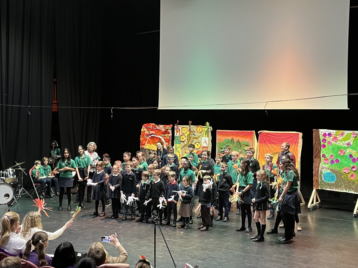 Windlesham House tweet media