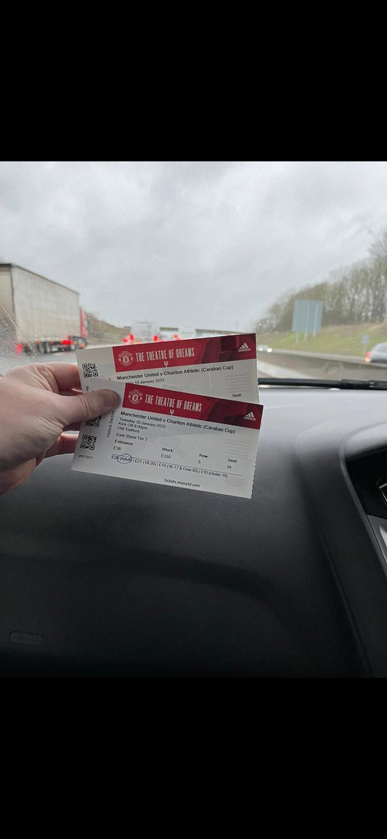 curtis_granger's tweet photo. Let's go #utdaway #awayday https://t.co/I2VtiNFiIH