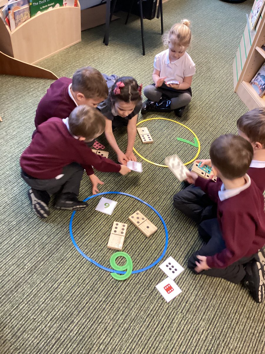 AllSaintsTraff's tweet photo. Super thinking in our maths activities today #subitising #numbertalks #showmeanotherway #sorting #Receptionlife💪🏼🤩 https://t.co/YuyaBG5Vva