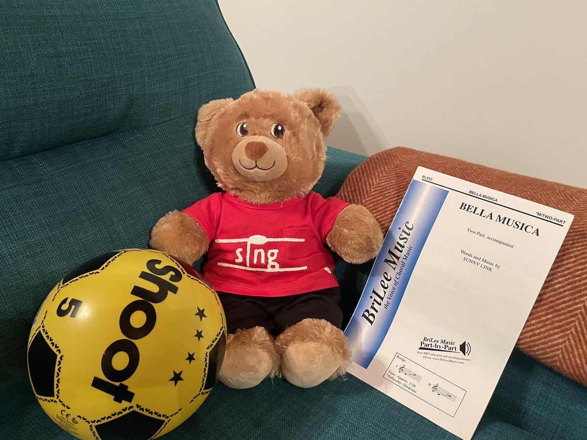 DJChorus tweet media