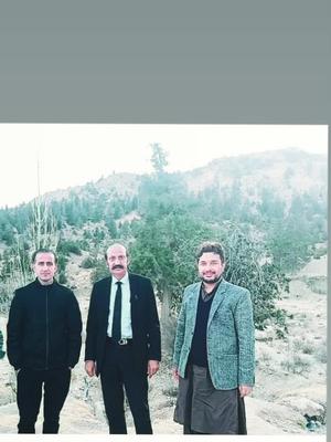 دا مصلحت مې کمزوري نه ده زه امن غواړم 
ګني تپوس مې د ډغرې  د تاریخ نه  اوکړه