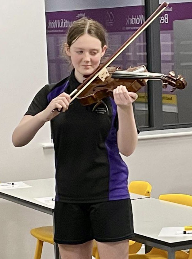 TrinityAcademyL's tweet image. From cheerleading straight into French Horn practice….

From the football field to picking up her  violin…

#Involve #ourgirls 💜🌟