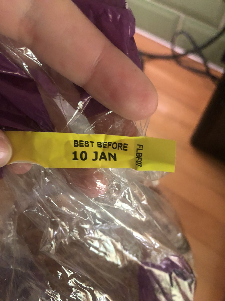 zoebjordan's tweet photo. @Tesco only bought on 6th Jan, best before date today and whole load mouldy and inedible! https://t.co/Iu6udBSYsX