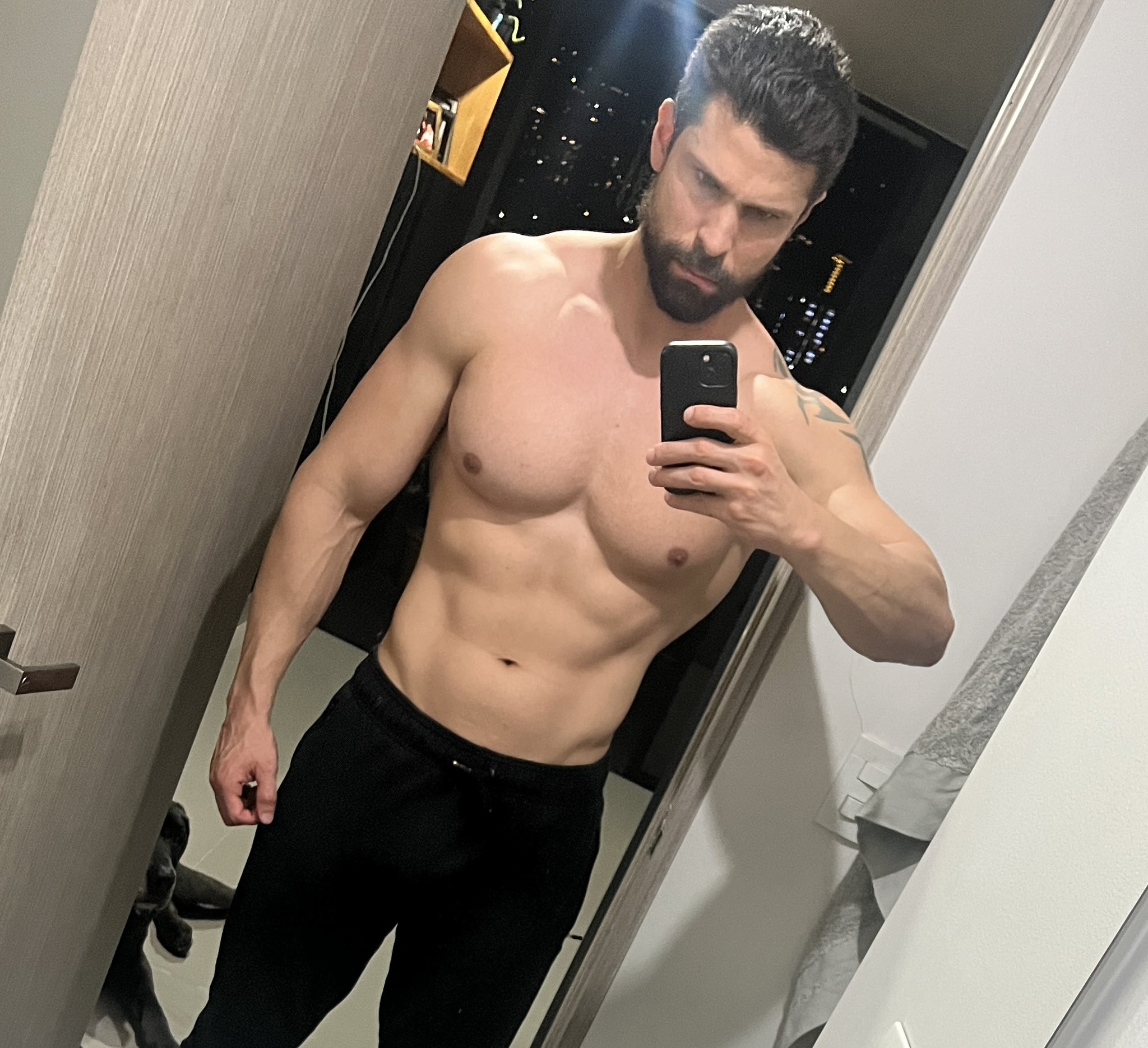 TW Pornstars - Max Cartel. Twitter. 6:00 PM - 10 Jan 2023