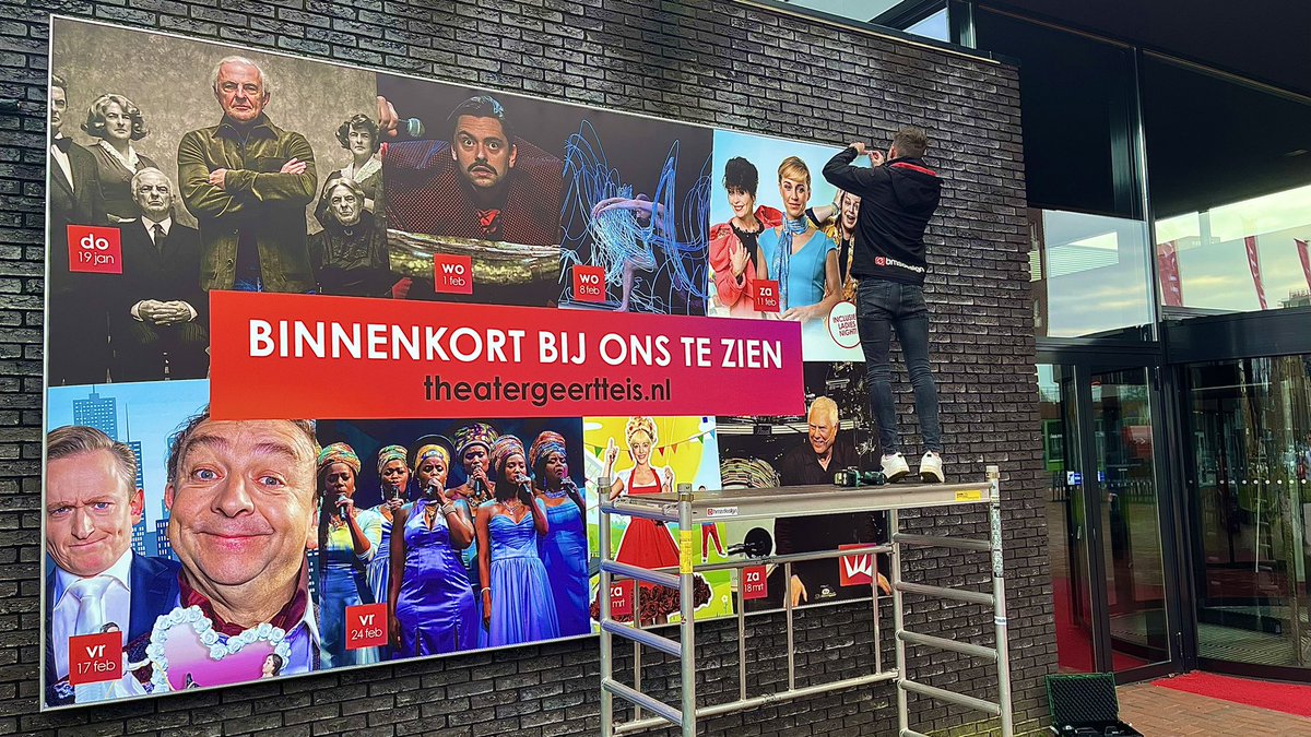 Vandaag heeft <a href="/BMSdesignNL/">bmsdesign</a> ons weer voorzien van een nieuw geveldoek bij de ingang!🤩 Wat vinden jullie ervan?😊