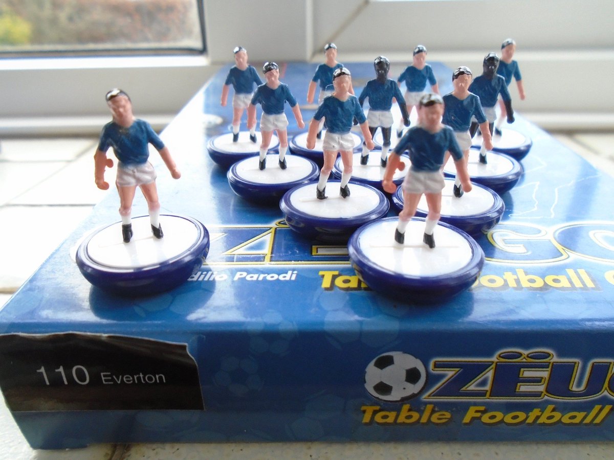 randomsh1t1471's tweet image. #Latestadditions
#Subbuteo #Zeugo

REF 85 MAN UTD
REF 90 CRYSTAL PALACE 
REF 97 SUNDERLAND
REF 110 EVERTON 

#Bluebox #Zeugo #Collection