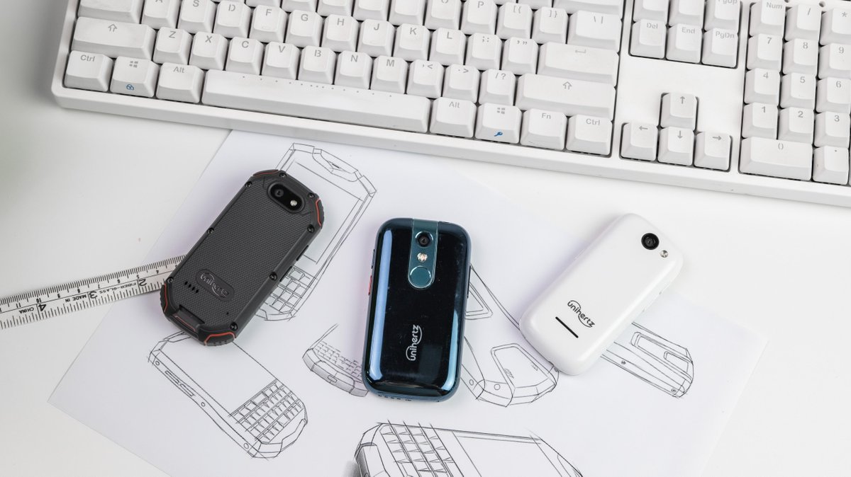 UnihertzDE's tweet photo. Bedeutet eine winzige Telefongröße eine schreckliche Erfahrung? Beweisen Sie mir das Gegenteil mit Ihren kleinen Telefonnutzungstipps!😎

🛍️https://t.co/LqiQt9dpVA

#unihertz #jellyseries #atomseries #kleinesTelefon https://t.co/zrTiPSMnXG