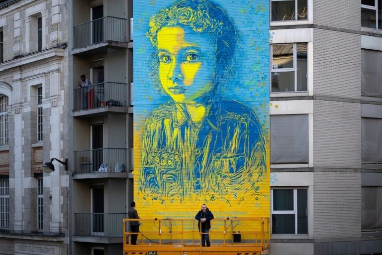 besstrasnij1's tweet photo. #UkraineUnderAttack #UkraineWillWin
#Art #StandWithUkraine #SupportUkraine #WarInUkraine #painter #paintings #artwork #War2023 #Bucha #BuchaMassacre
#Kyiv #Irpin
Christian Gemi C215 famous painter from France visited Kyiv/Kyiv region and made a new ArtWorks https://t.co/giq3j6vTzb