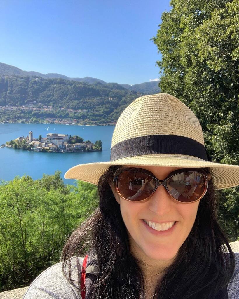 Q: Is it worth it to earn miles &amp; points even if I only travel once in a while?

I get it! It feels confusing &amp; overwhelming to get started with miles &amp; points &amp; who wants to waste time on something that just isn't going to pan out? 

Yet, whether you tr… instagr.am/p/CnPnDO9Opb-/