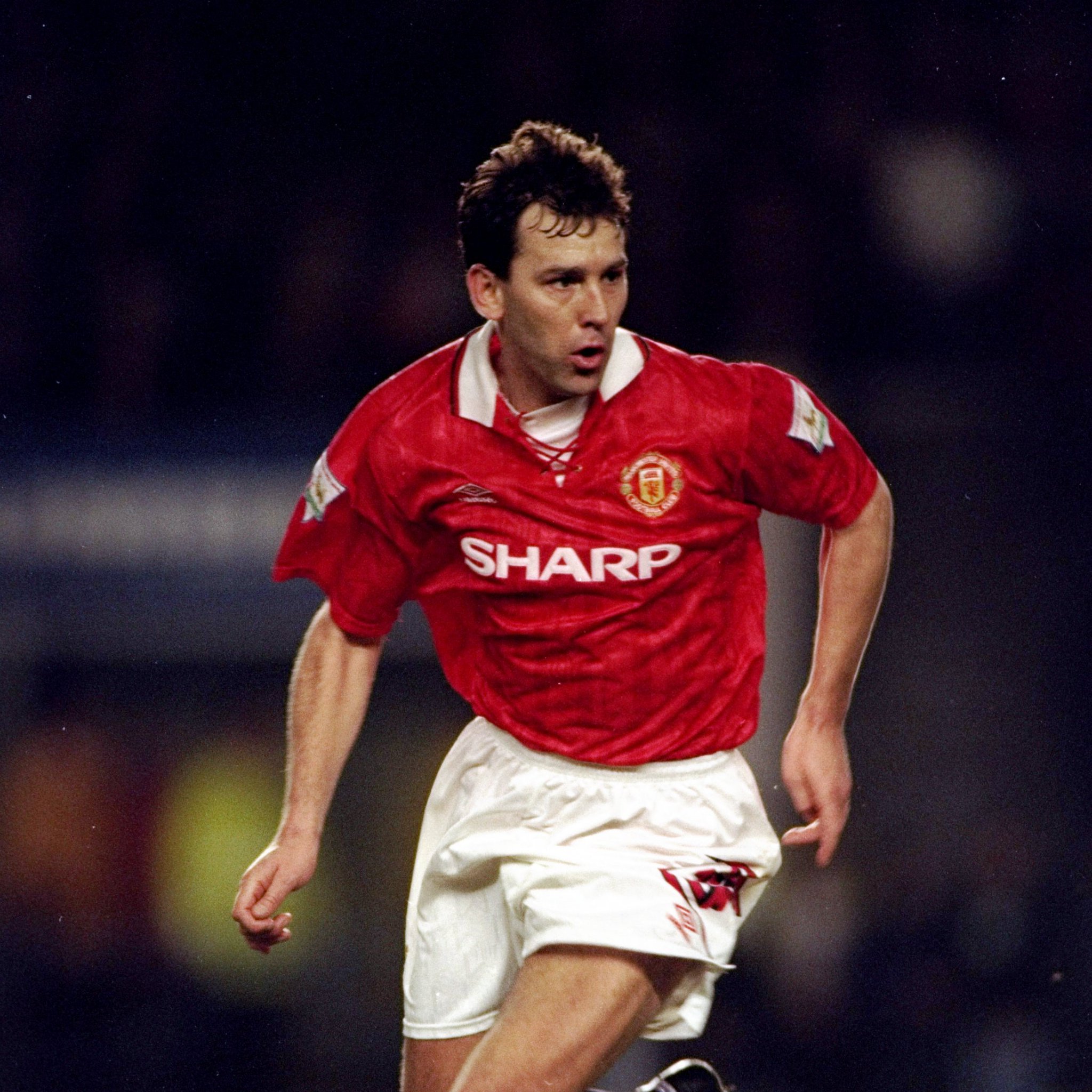                  Happy Birthday to 3  x FA Cup winner and       , Bryan Robson 