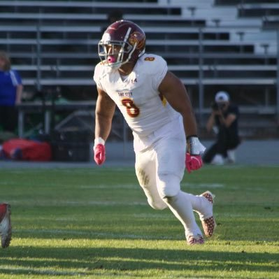 JUCOFFrenzy's tweet photo. Still Available: @ZayByars8 JUCO LB 6'0 225. C/O 2023. Sac City CC. May Grad. HL https://t.co/BGimezqCL5 https://t.co/Jn46rw7EOm