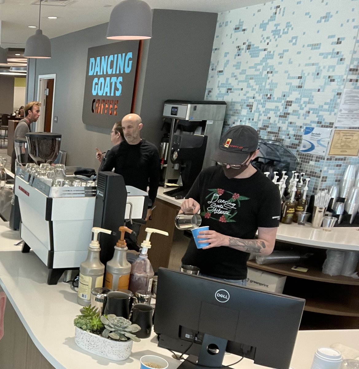 julia_doughty's tweet photo. Ever get to Atlanta? People at @EmoryRollins are stoked this new @dancinggoats just opened! At Rollins School of Public Health. Hi Chandler!
Hi 👋🏼 @RenDoughty ☕️ #atlantacoffee #dancinggoatscoffee https://t.co/Zam0b0C3tY