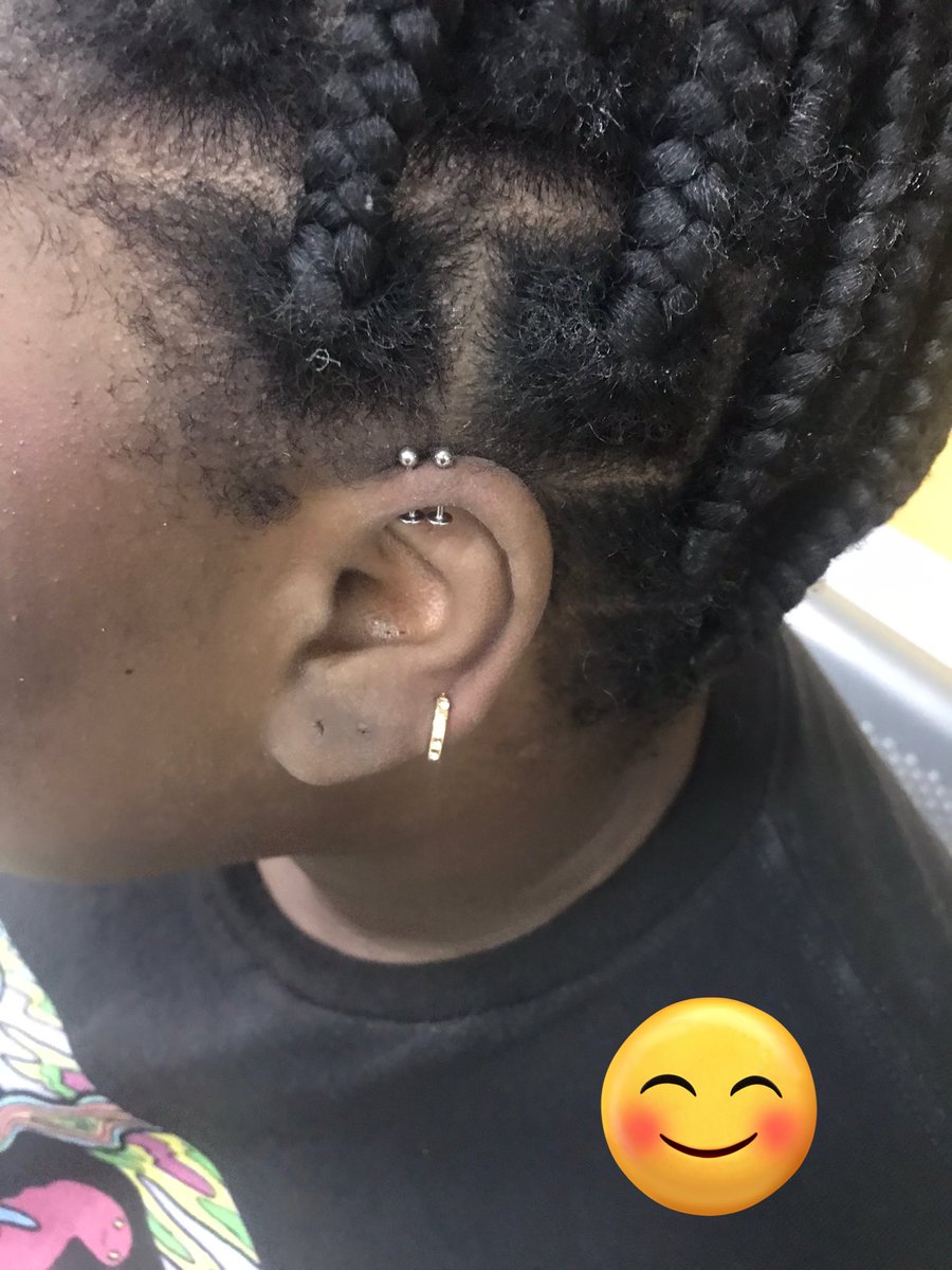 ChamaMushipi1's tweet photo. I do body piercings 0772152545 pls Retweet my customer might be on your tl ���️🥺 https://t.co/2PyguogeaQ