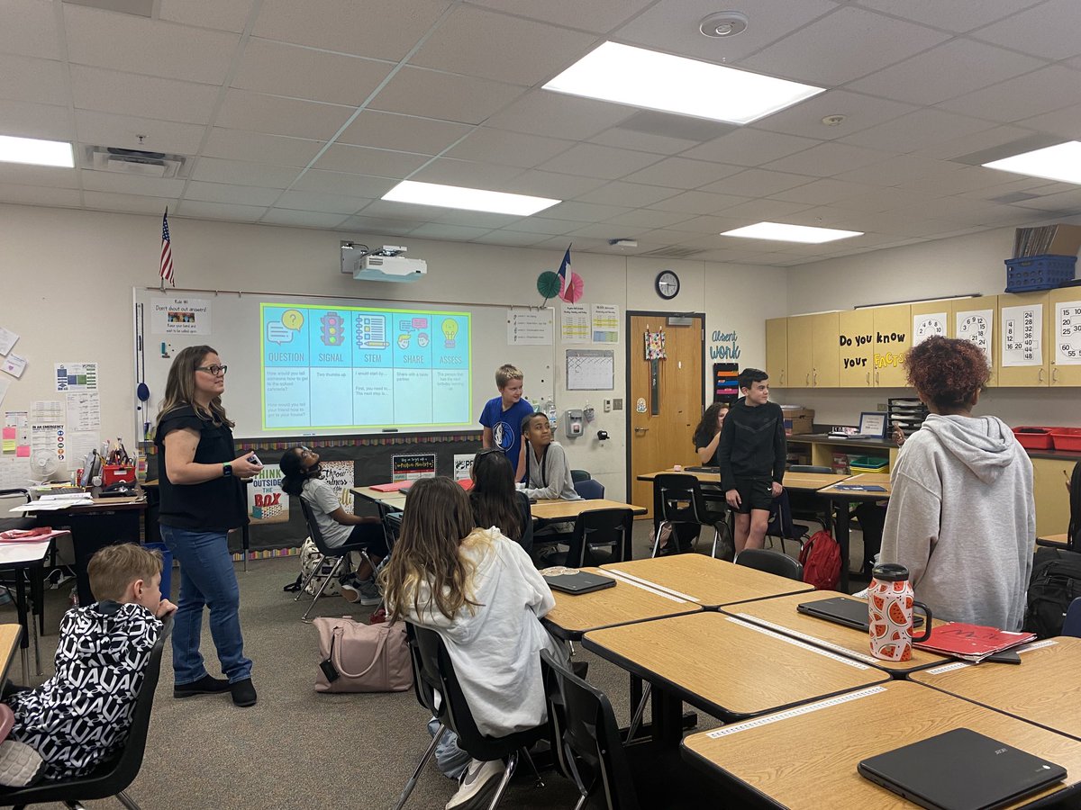 thePost678's tweet photo. QSSSA in all my classes today to introduce the Cartesian plane. ⁦@HuntMiddle⁩ #WICOR #LanguageRichClassroom https://t.co/9mpFCNbfRQ