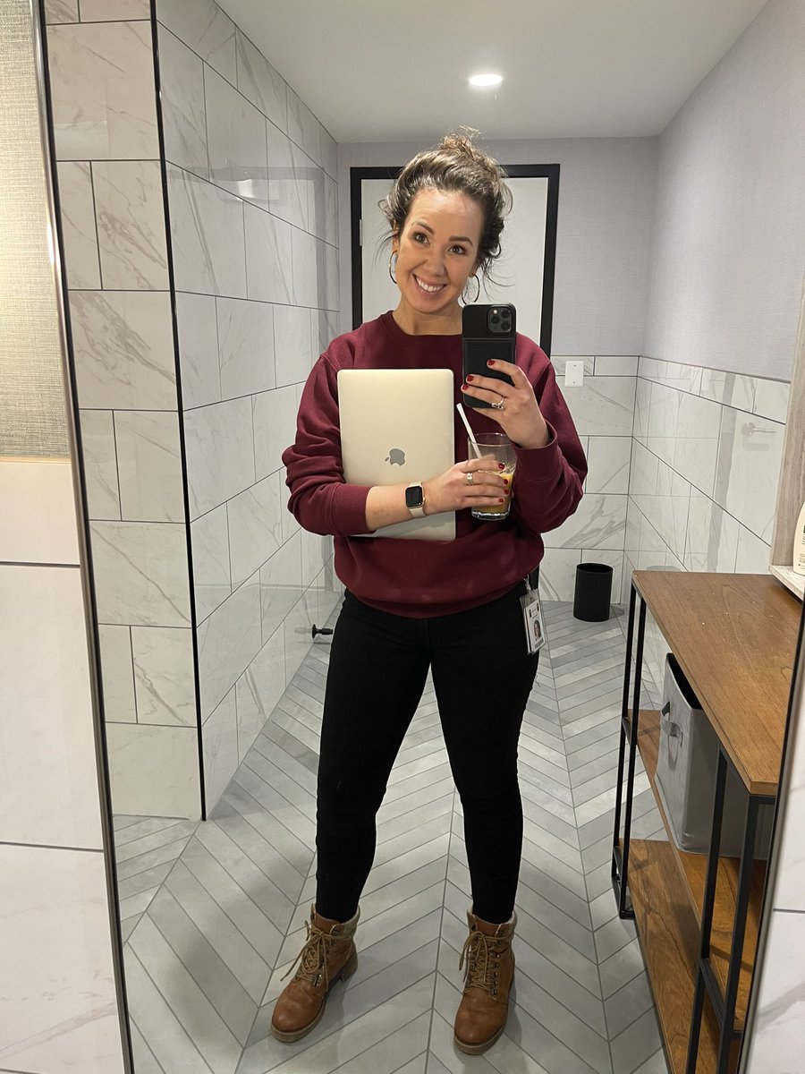 Lauren Devoll tweet media