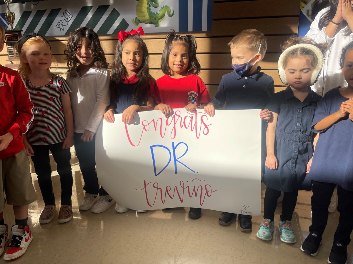 Dr. Emmanuel Treviño tweet media