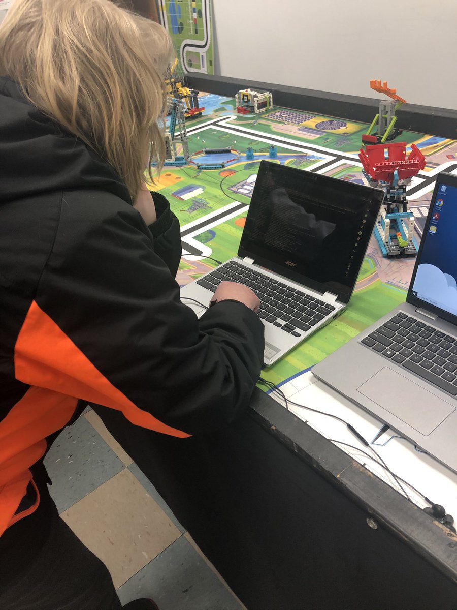 Making sure our competition computers have everything we need <a href="/HetheringtonPS/">Hetherington School</a> <a href="/HethRobo/">HethRoboHawks</a> <a href="/firstlegoleague/">FIRST LEGO League</a>