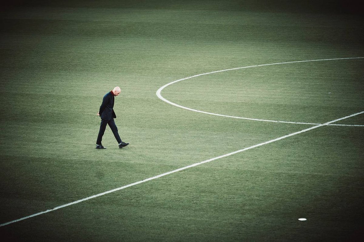 s_naredo25's tweet photo. Calm before the storm
#ManUnited 
#MUNCHA 
#ERIC https://t.co/OuhuD3a0tC