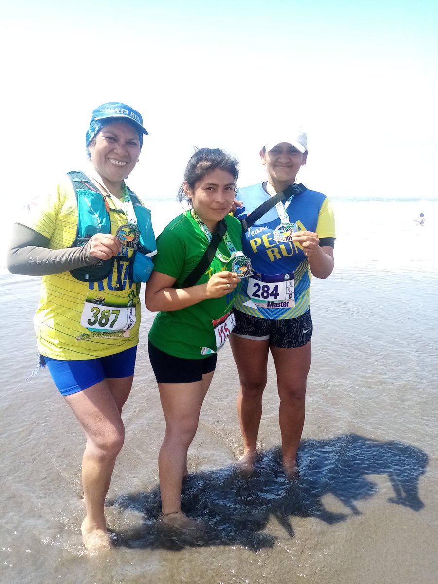 mabelithasz's tweet photo. @RoadRunnersOAX A la Playita 👣👣🏊‍♀️🏊‍♀️ https://t.co/2laKkKeVYo