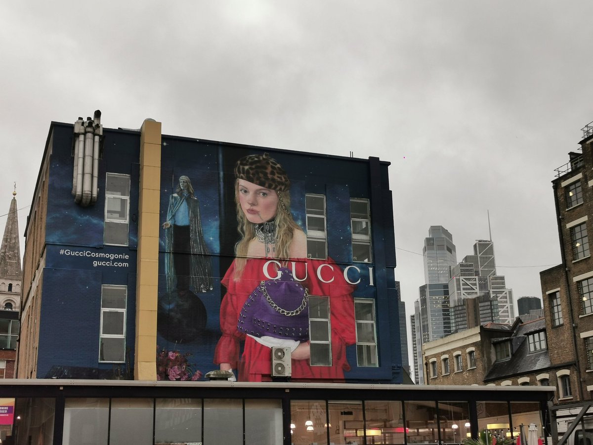 ProgmDirector's tweet image. A spectacular @gucci mural located in Ely's Yard @trumanbrewery #London #ChapmanJS #art @visitlondon @visitthecity #GucciCosmogonie @spitalfieldsE1